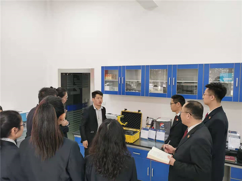 檢察機關(guān)采購?fù)寥乐亟饘贆z測儀器設(shè)備并進行培訓(xùn) 檢察機關(guān)采購?fù)寥乐亟饘贆z測儀器設(shè)備并進行培訓(xùn)